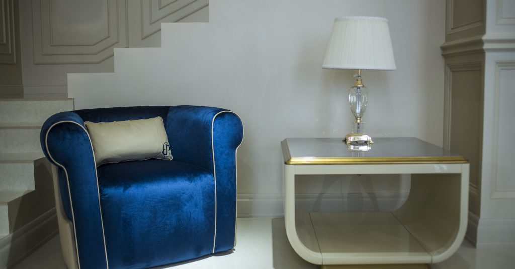 Кресло Pregno Vendome (синее) от Antonovich Home
