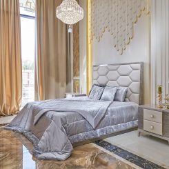 Кровать в современном стиле, Olial от Antonovich Home